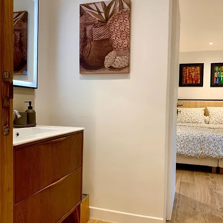Apartment Luxury St-tropez/ 10mn Walk To Center. Saint-Tropez